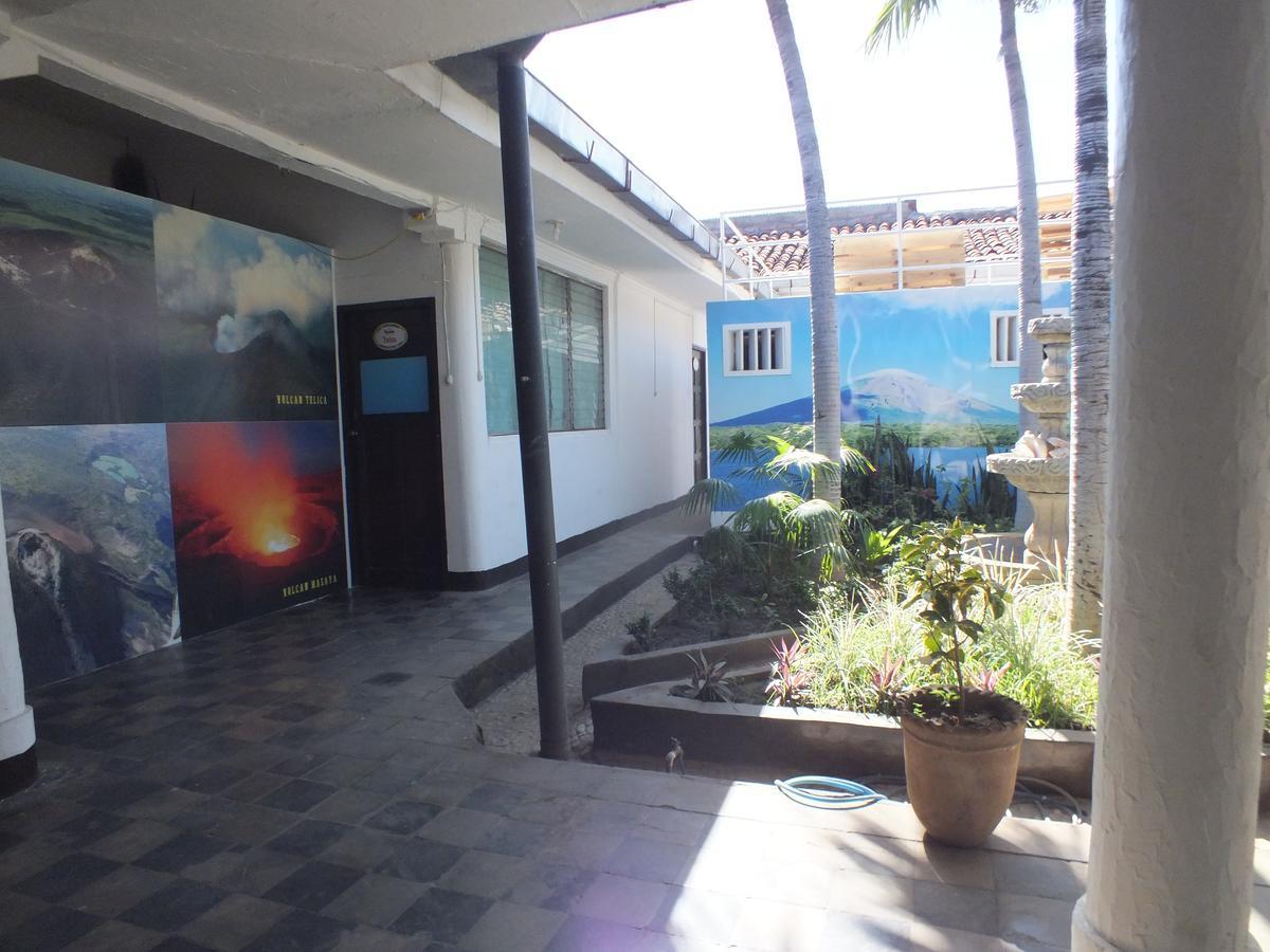 Volcano Hostel León Exterior foto